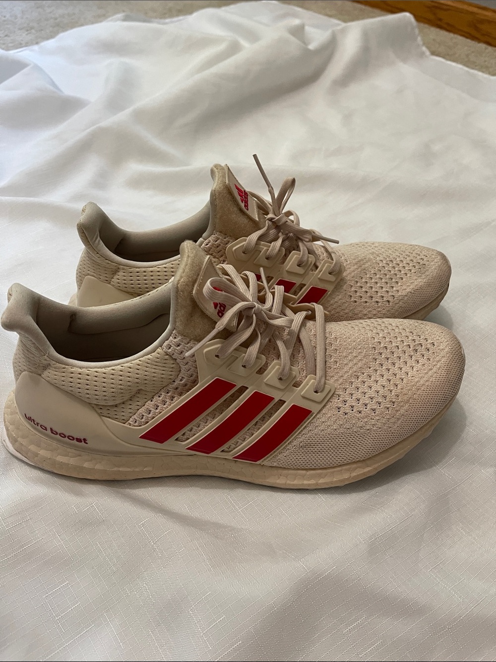 adidas Ultra Boost Men’s Running Shoes in Beige with Red Stripes